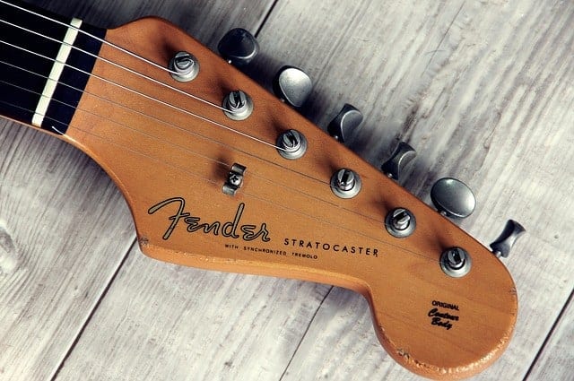 Fender stratocaster head on wood