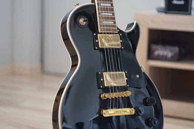 very shiny electric guitar
